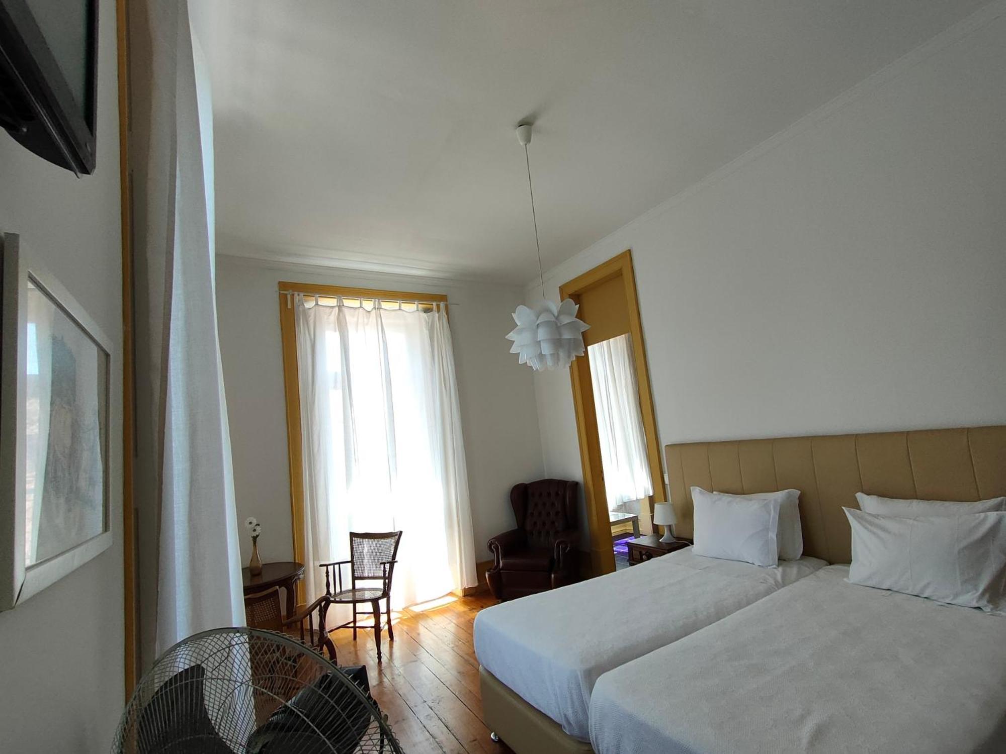 A Vianesa - Guest House Viana do Castelo Bagian luar foto